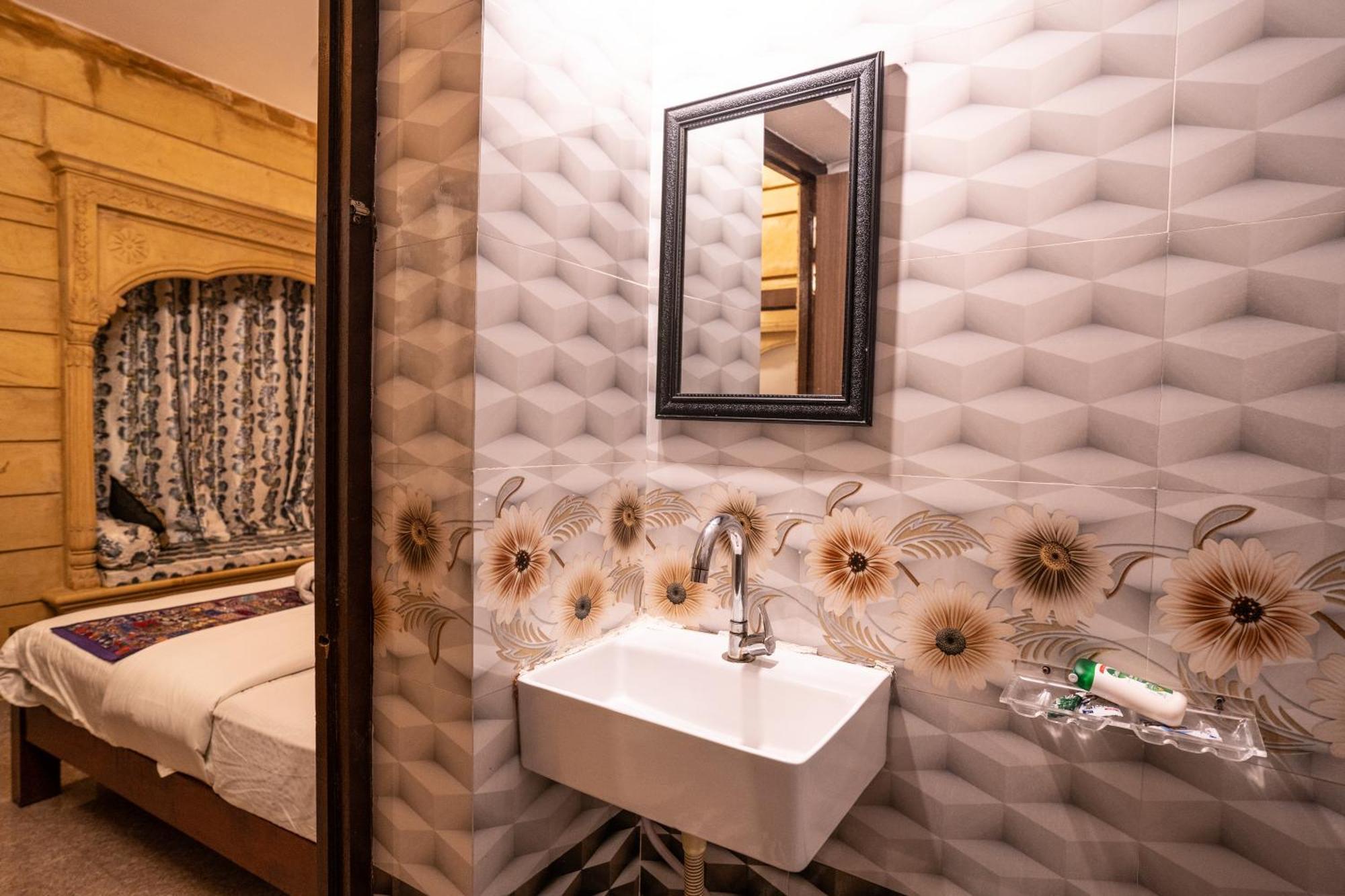 Relax Inn Jaisalmer Exterior photo